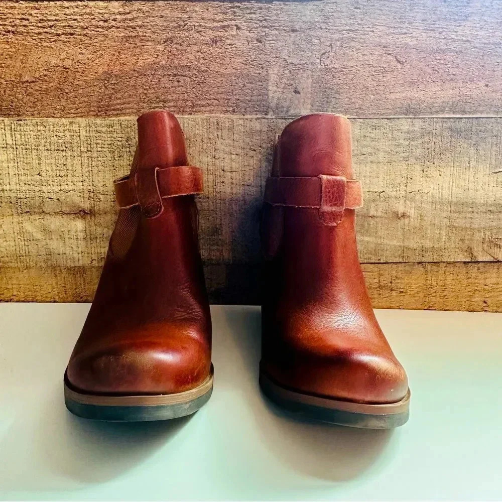 Kork Ease Moonstone Leather Bootie - Picture 5 of 8